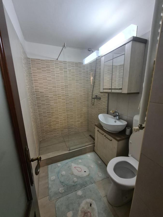 Clasic Apartment Nufarul Oradea Exterior photo